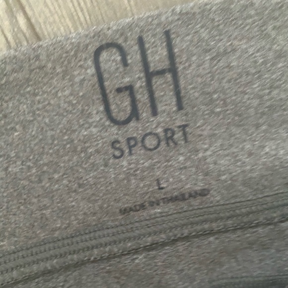 Gilly Hicks crop sweats sz L - Picture 2 of 4